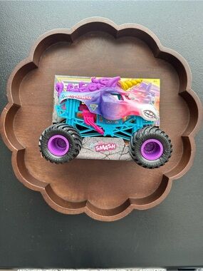 Monster Jam Monster Truck ~ Sparkle Smash Unicorn